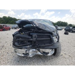 2015 RAM 1500 SLT