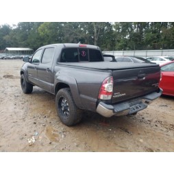 2015 TOYT TACOMA DOU