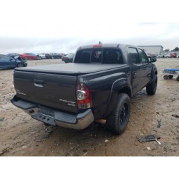 2015 TOYT TACOMA DOU