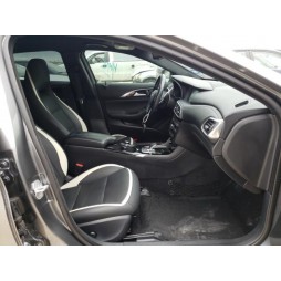 2017 INFINITI QX30 BASE