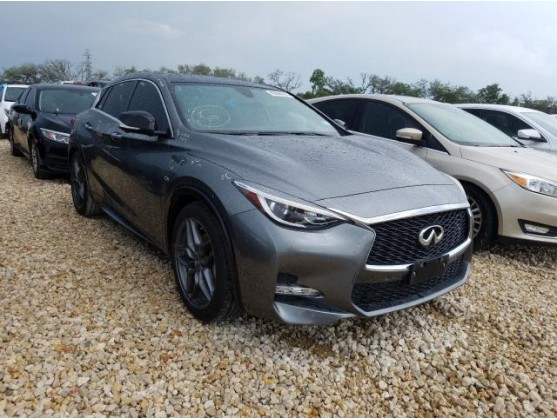 2017 INFINITI QX30 BASE