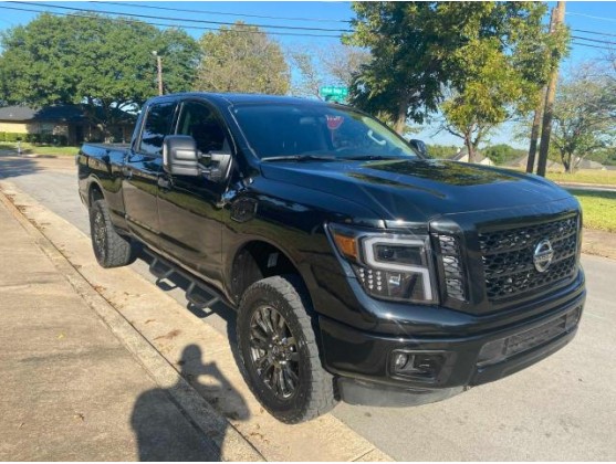 2017 NISSAN TITAN XD S