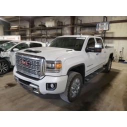 2018 GMC SIERRA K2500 DENALI