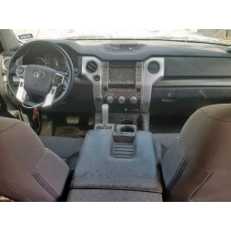 2018 TOYOTA TUNDRA CREWMAX SR5