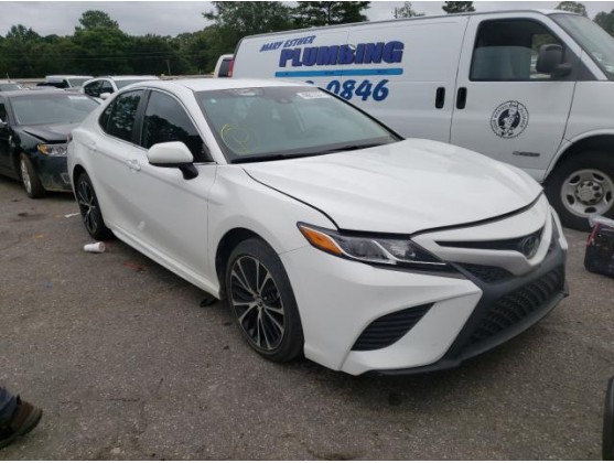 2019 TOYOTA CAMRY L
