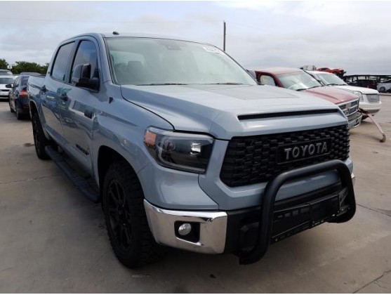 2019 TOYOTA TUNDRA CREWMAX SR5