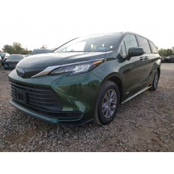 2021 TOYOTA SIENNA LE