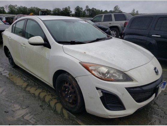 2011 MAZDA 3 I