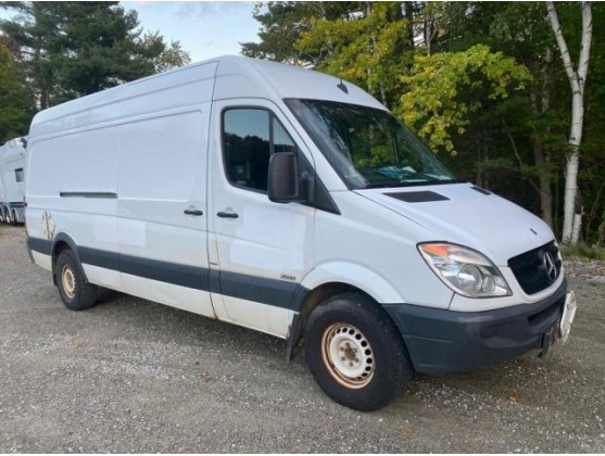 2011 MERCEDES-BENZ SPRINTER 2500