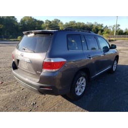 2011 TOYOTA HIGHLANDER BASE