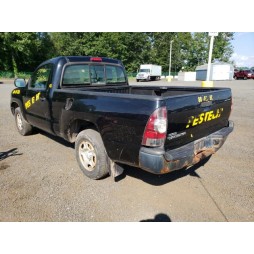 2011 TOYOTA TACOMA