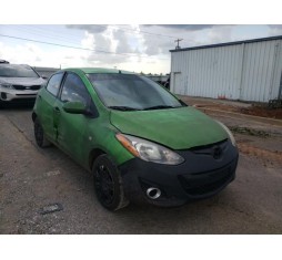 2012 MAZDA MAZDA2