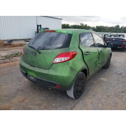 2012 MAZDA MAZDA2