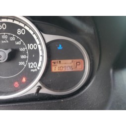 2012 MAZDA MAZDA2