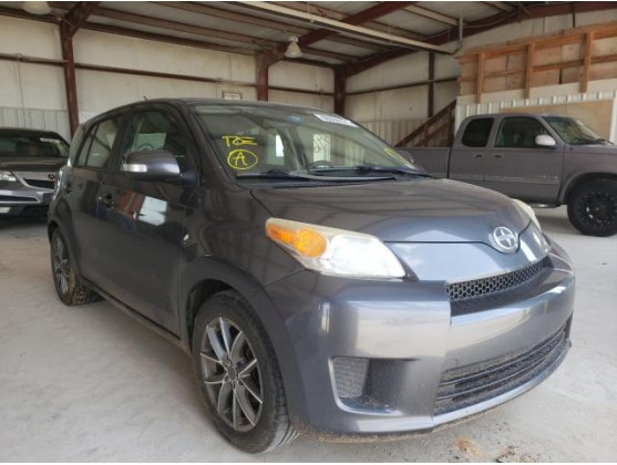2012 TOYOTA SCION XD