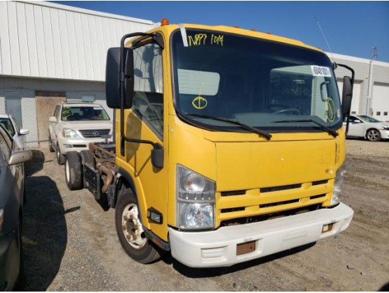 2013 ISUZU NPR HD