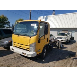 2013 ISUZU NPR HD