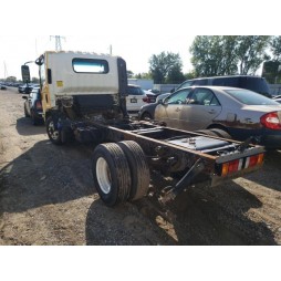 2013 ISUZU NPR HD