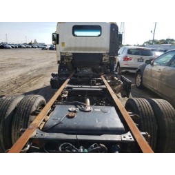 2013 ISUZU NPR HD