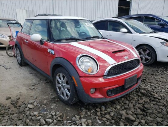 2013 MINI COOPER S