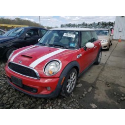 2013 MINI COOPER S