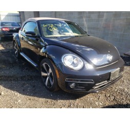 2013 VOLKSWAGEN BEETLE TURBO