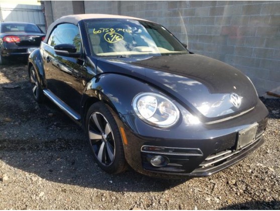 2013 VOLKSWAGEN BEETLE TURBO