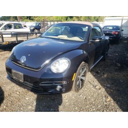 2013 VOLKSWAGEN BEETLE TURBO