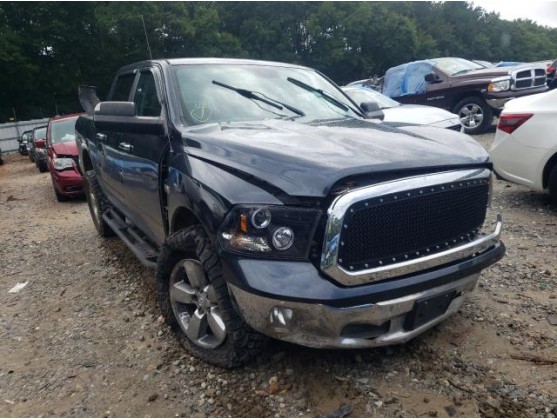 2014 RAM 1500 SLT