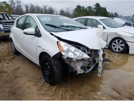 2014 TOYOTA PRIUS C