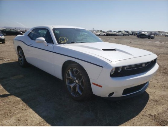 2015 DODGE CHALLENGER SXT