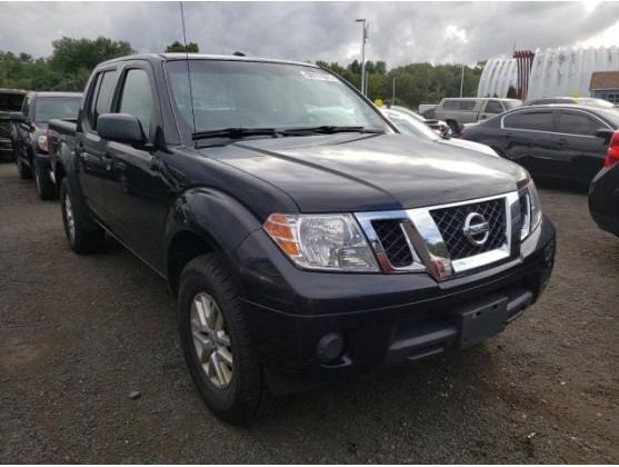 2015 NISSAN FRONTIER S