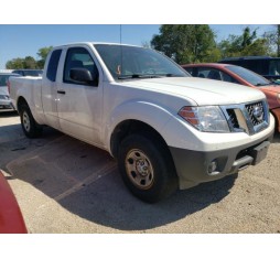 2015 NISSAN FRONTIER S