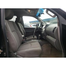 2015 NISSAN FRONTIER S