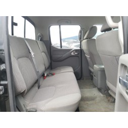2015 NISSAN FRONTIER S