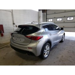 2017 INFINITI QX30 BASE