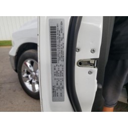 2017 RAM 1500 SLT