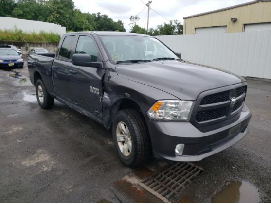 2018 RAM 1500 ST