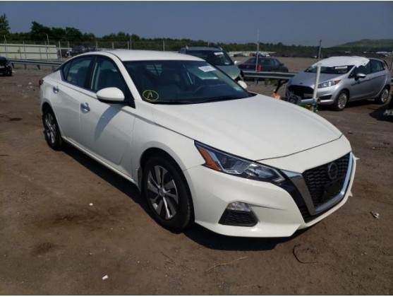 2019 NISSAN ALTIMA S