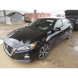 2019 NISSAN ALTIMA SR