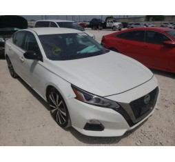 2019 NISSAN ALTIMA SR
