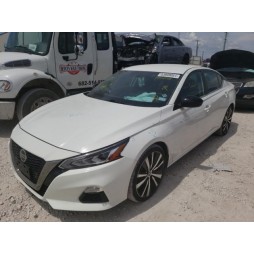 2019 NISSAN ALTIMA SR