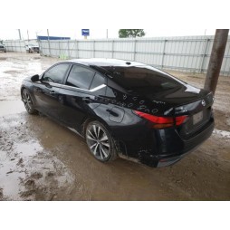 2019 NISSAN ALTIMA SR
