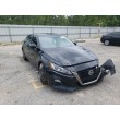 2019 NISSAN ALTIMA SR