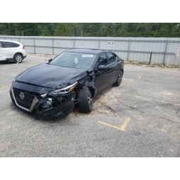 2019 NISSAN ALTIMA SR