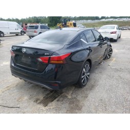 2019 NISSAN ALTIMA SR