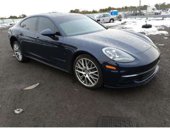 2019 PORSCHE PANAMERA BASE
