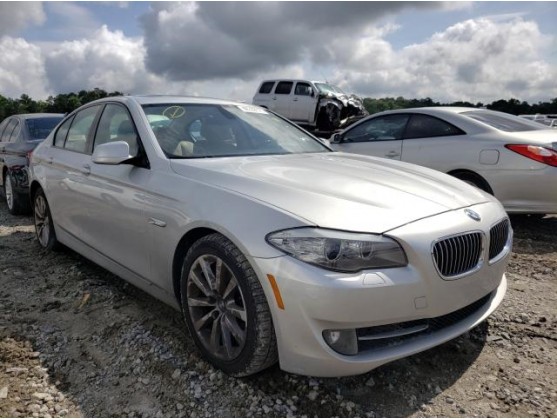 2011 BMW 528 I