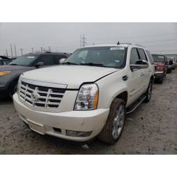 2011 CADILLAC ESCALADE
