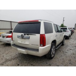 2011 CADILLAC ESCALADE